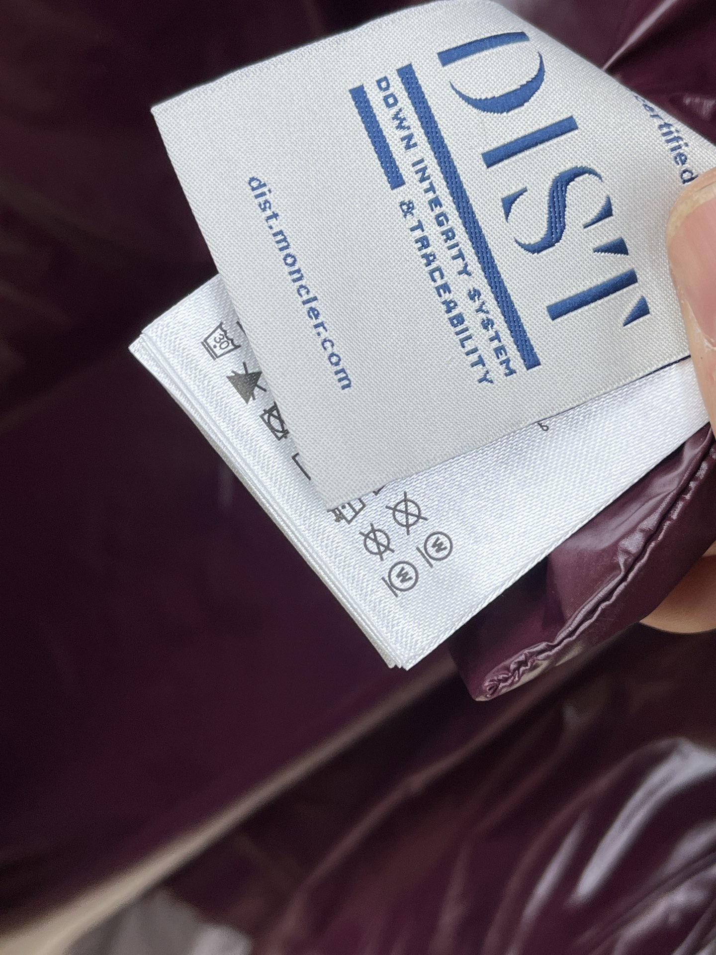 秋冬羽绒 Mon 🔥🔥最新款时尚休闲羽绒外套马甲立领，冬季顶级轻奢羽绒服，胸前经典LOGO刺绣爆款羽绒服