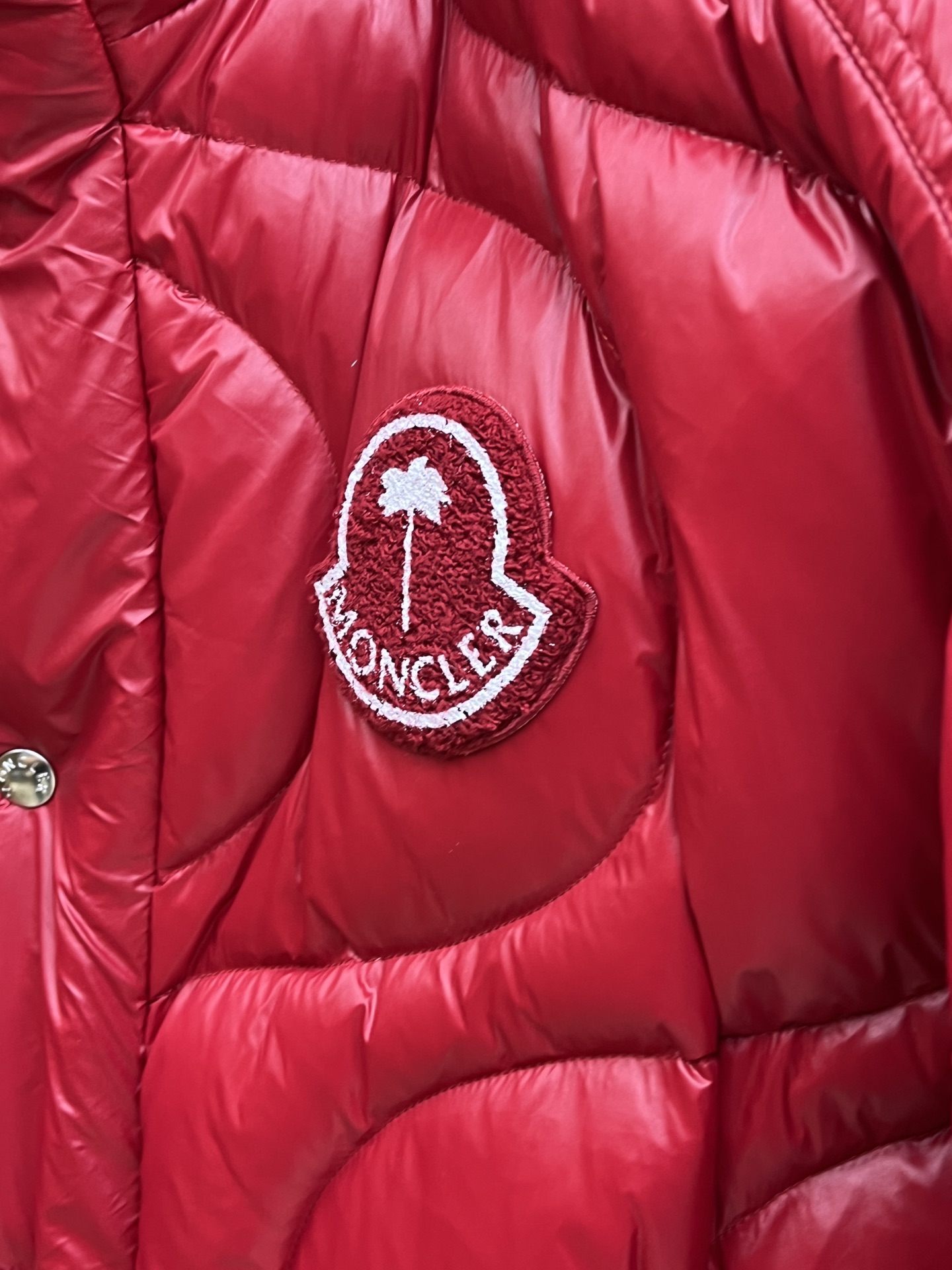 秋冬羽绒 Mon 🔥🔥最新款时尚休闲羽绒外套立领羽绒服，冬季顶级轻奢羽绒服，胸前经典LOGO刺绣爆款羽绒