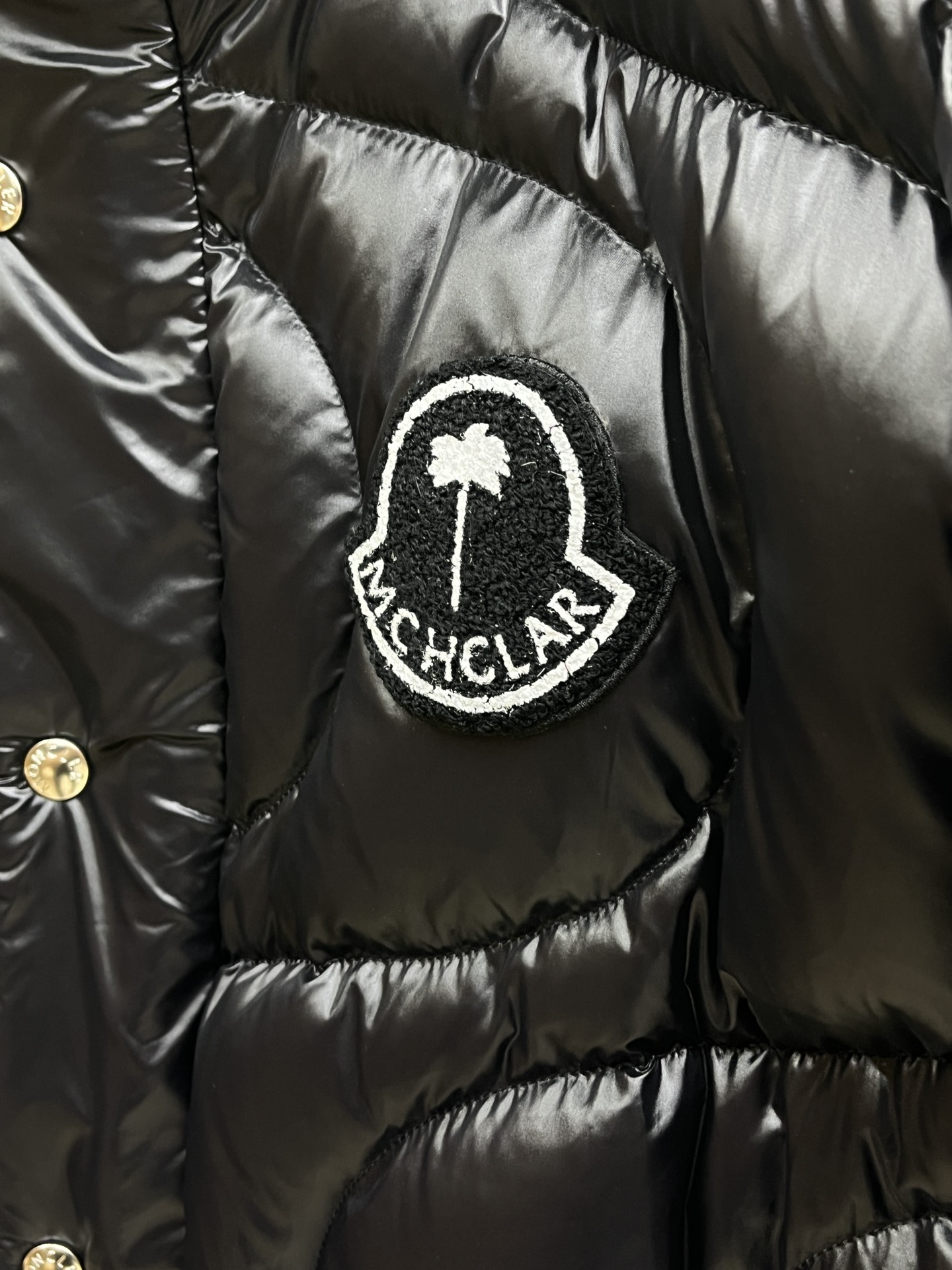 秋冬羽绒 Mon 🔥🔥最新款时尚休闲羽绒外套立领羽绒服，冬季顶级轻奢羽绒服，胸前经典LOGO刺绣爆款羽绒