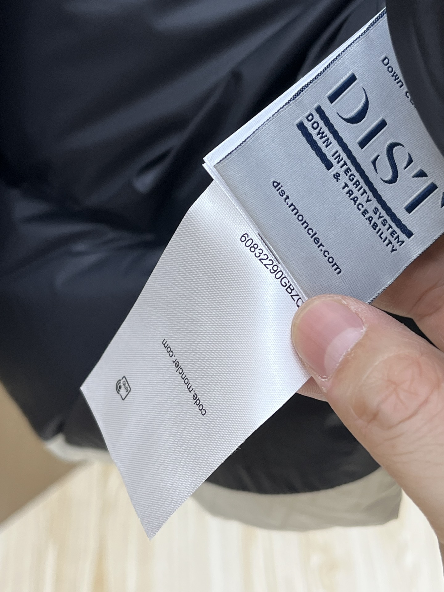 秋冬羽绒 Mon 🔥🔥羽绒服2025最新款时尚连帽保暖羽绒外套.（帽子可拆卸）处处细节显工艺足够的高级 