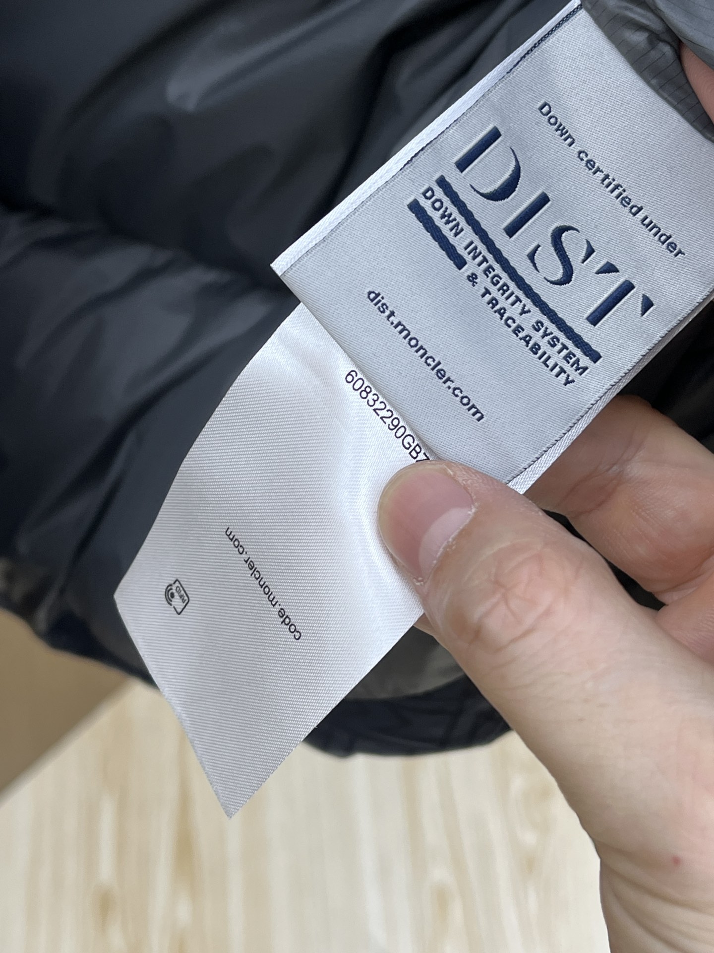 秋冬羽绒 Mon 🔥🔥羽绒服2025最新款时尚连帽保暖羽绒外套.（帽子可拆卸）处处细节显工艺足够的高级 