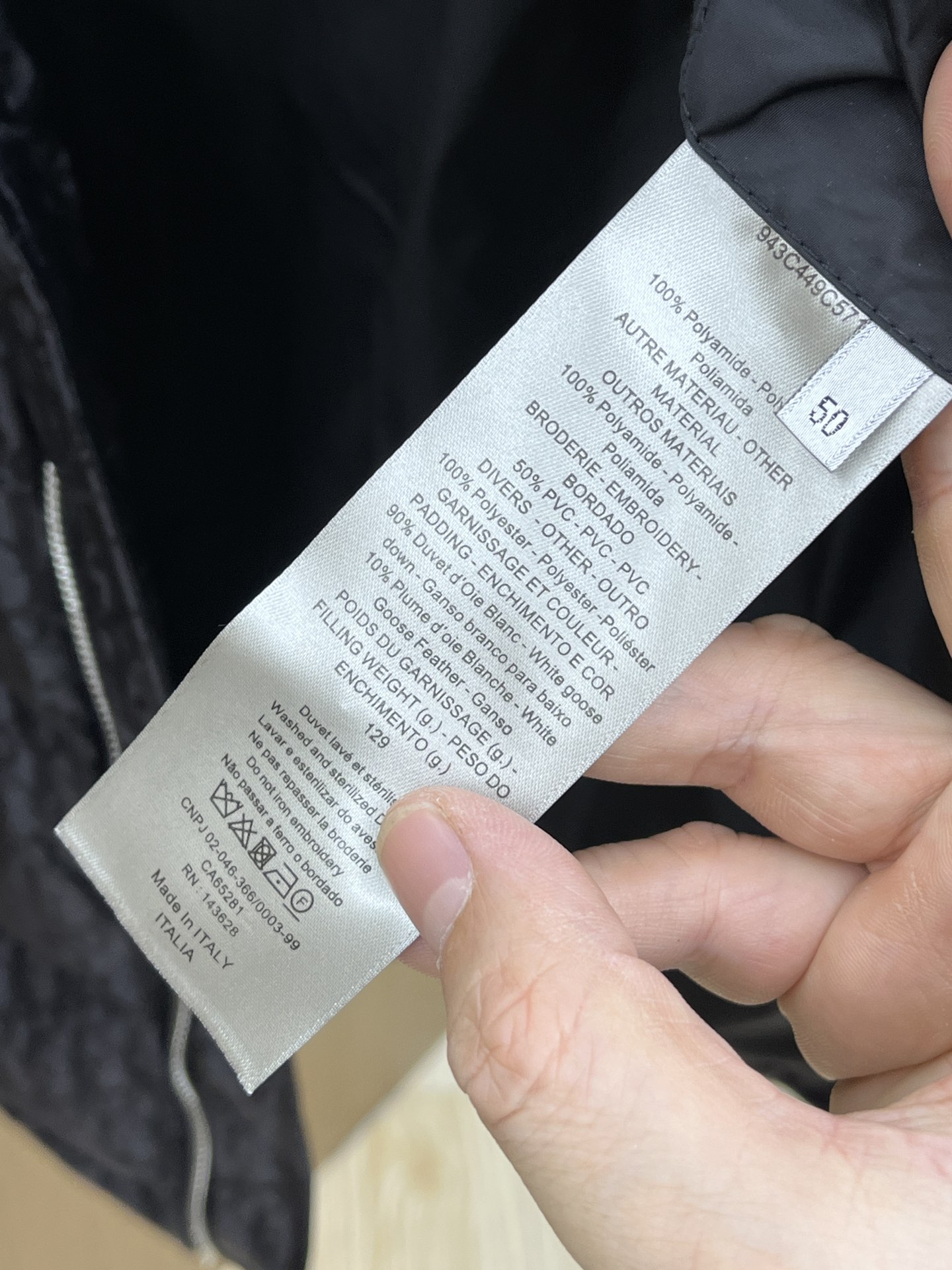 秋冬羽绒 CD 🔥🔥GW独家专供秋冬新款羽绒服。立领设计 贸易公司渠道稀出，降温天气必备的保暖单品，不论