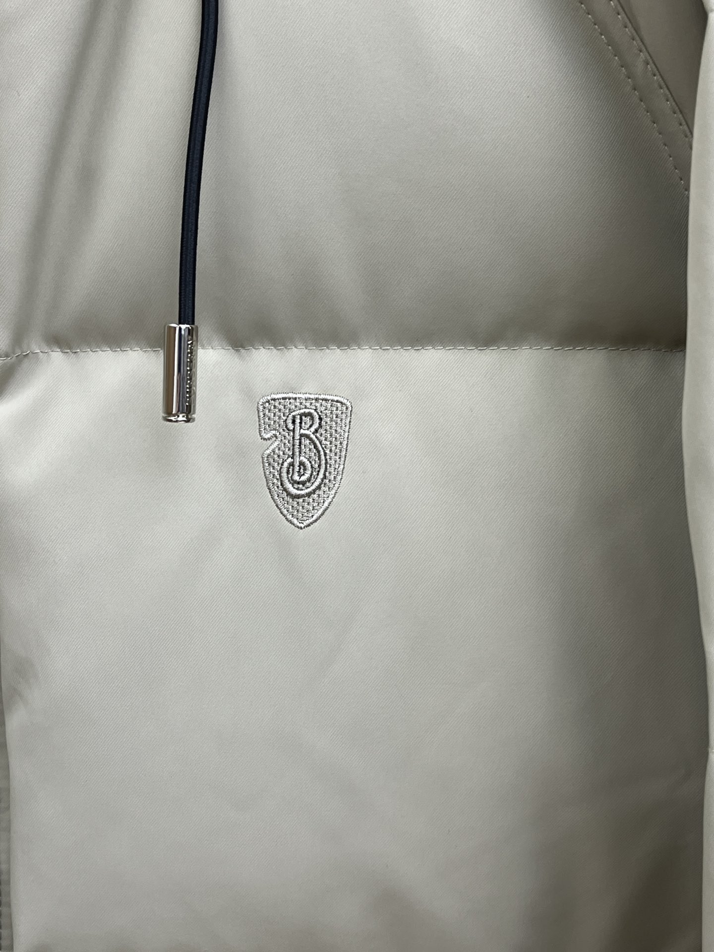 秋冬羽绒 BBR 🔥🔥GW独家专供秋冬新款羽绒服。连帽设计 贸易公司渠道稀出，降温天气必备的保暖单品，不