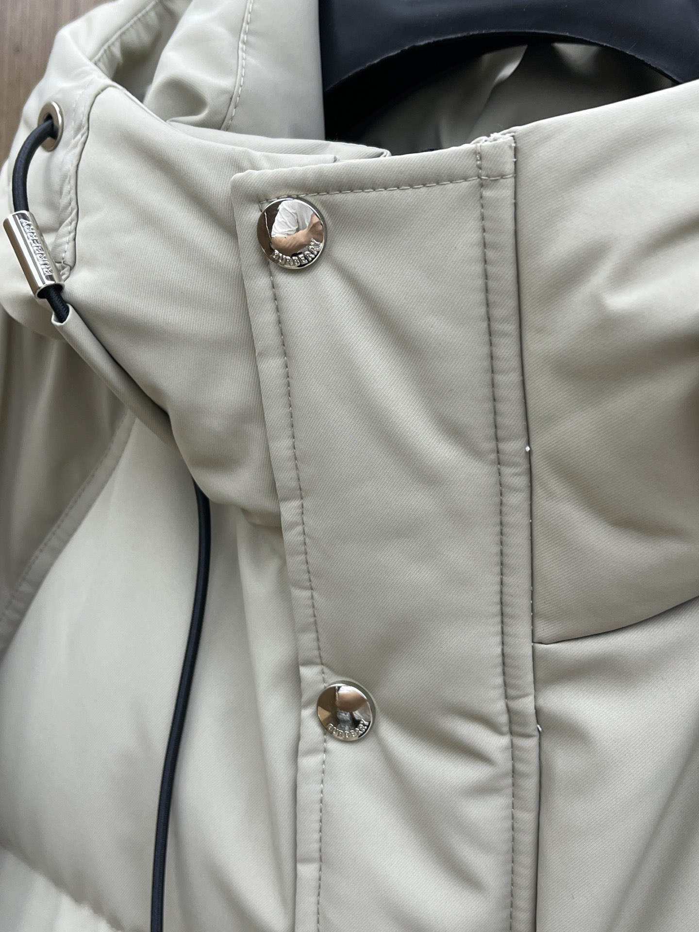 秋冬羽绒 BBR 🔥🔥GW独家专供秋冬新款羽绒服。连帽设计 贸易公司渠道稀出，降温天气必备的保暖单品，不