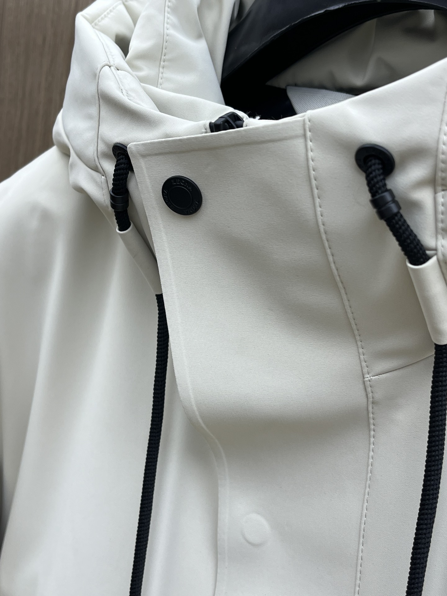 秋冬羽绒 ZZ 🔥🔥GW独家专供秋冬新款羽绒服。连帽设计 贸易公司渠道稀出，降温天气必备的保暖单品，不论