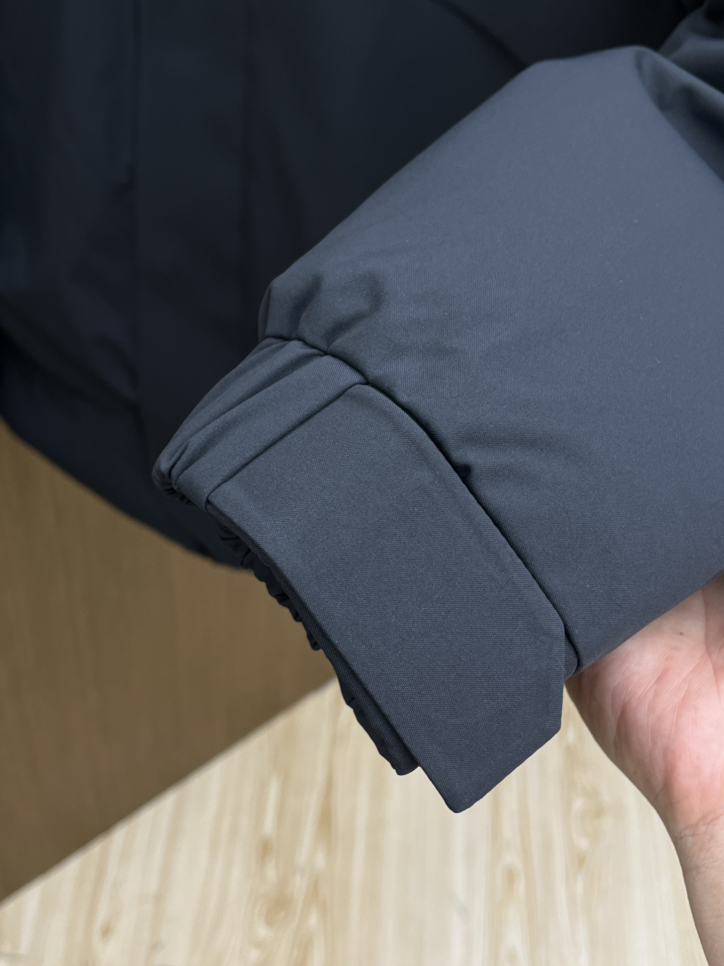 秋冬羽绒 ZZ 🔥🔥GW独家专供秋冬新款羽绒服。连帽设计 贸易公司渠道稀出，降温天气必备的保暖单品，不论