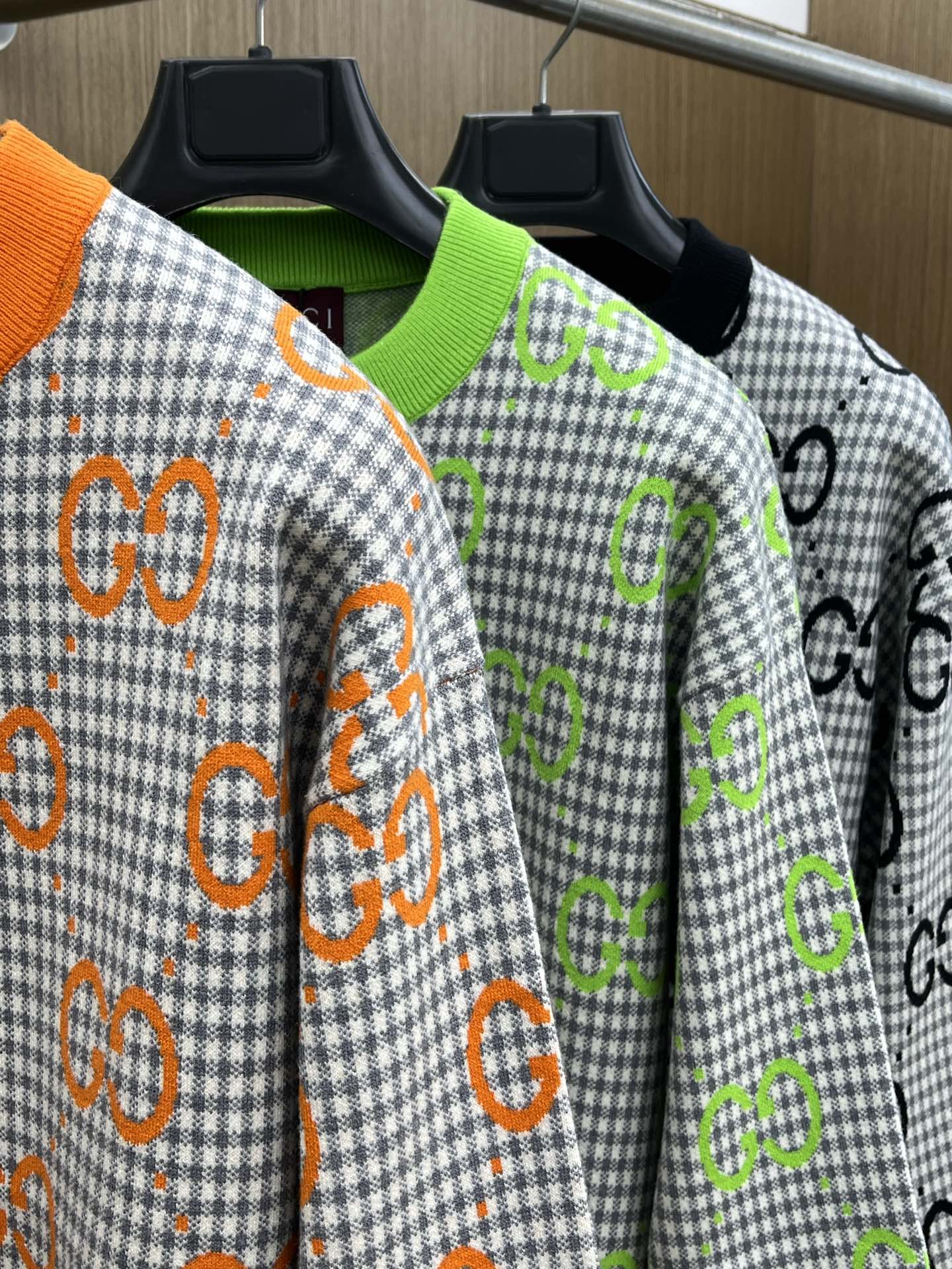 秋冬 Guc 🔥🔥毛衣 2025秋冬最新系列，专柜1:1顶级复刻，全品相！加厚款，时下最流行的老钱风，老