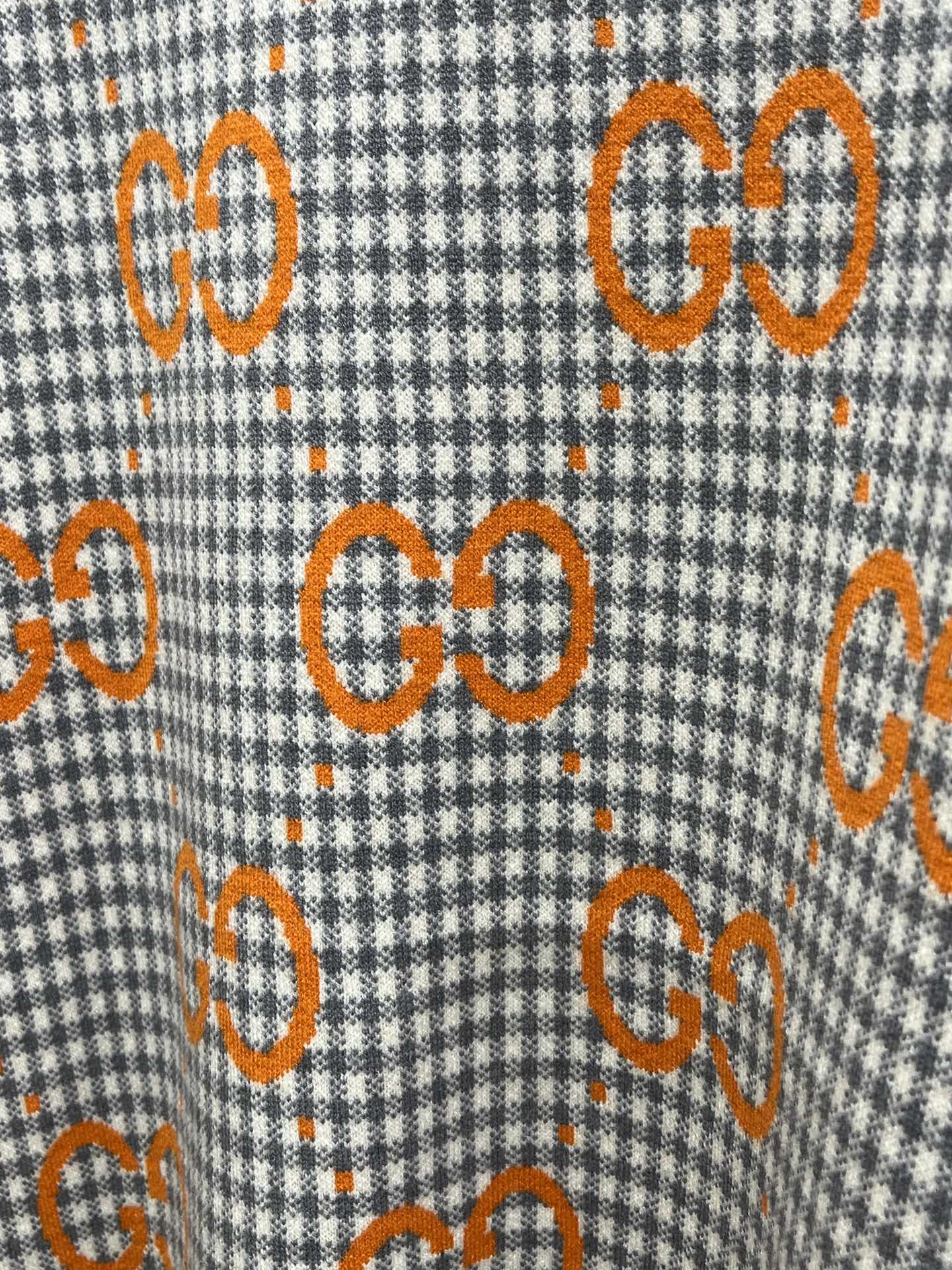 秋冬 Guc 🔥🔥毛衣 2025秋冬最新系列，专柜1:1顶级复刻，全品相！加厚款，时下最流行的老钱风，老