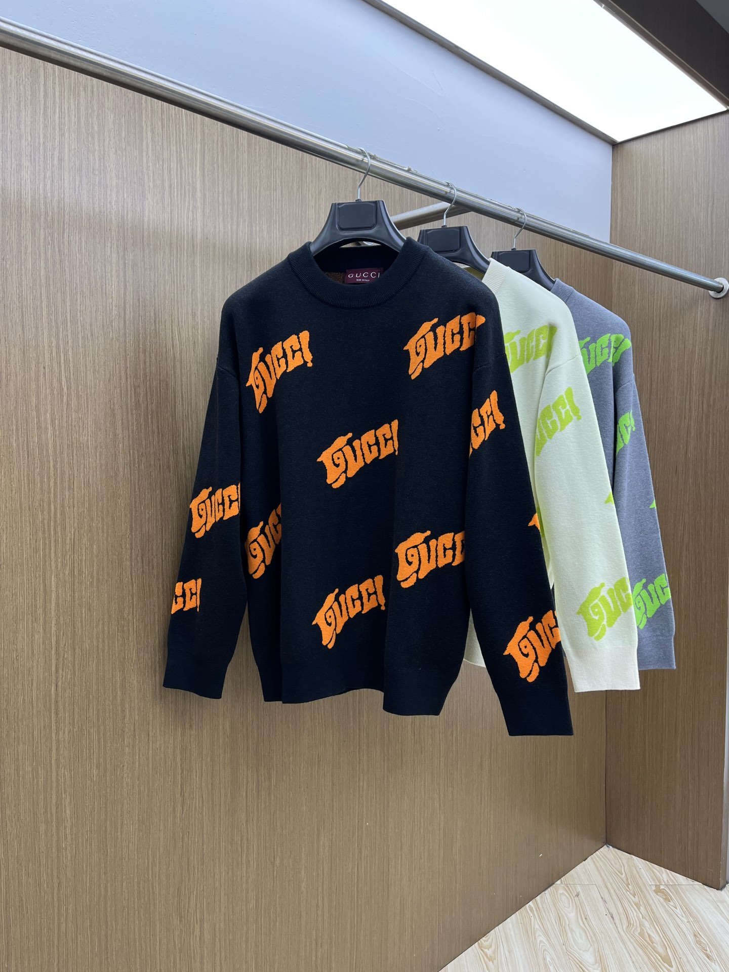 秋冬 Guc 🔥🔥毛衣 2025秋冬最新系列，专柜1:1顶级复刻，全品相！加厚款，时下最流行的老钱风，老