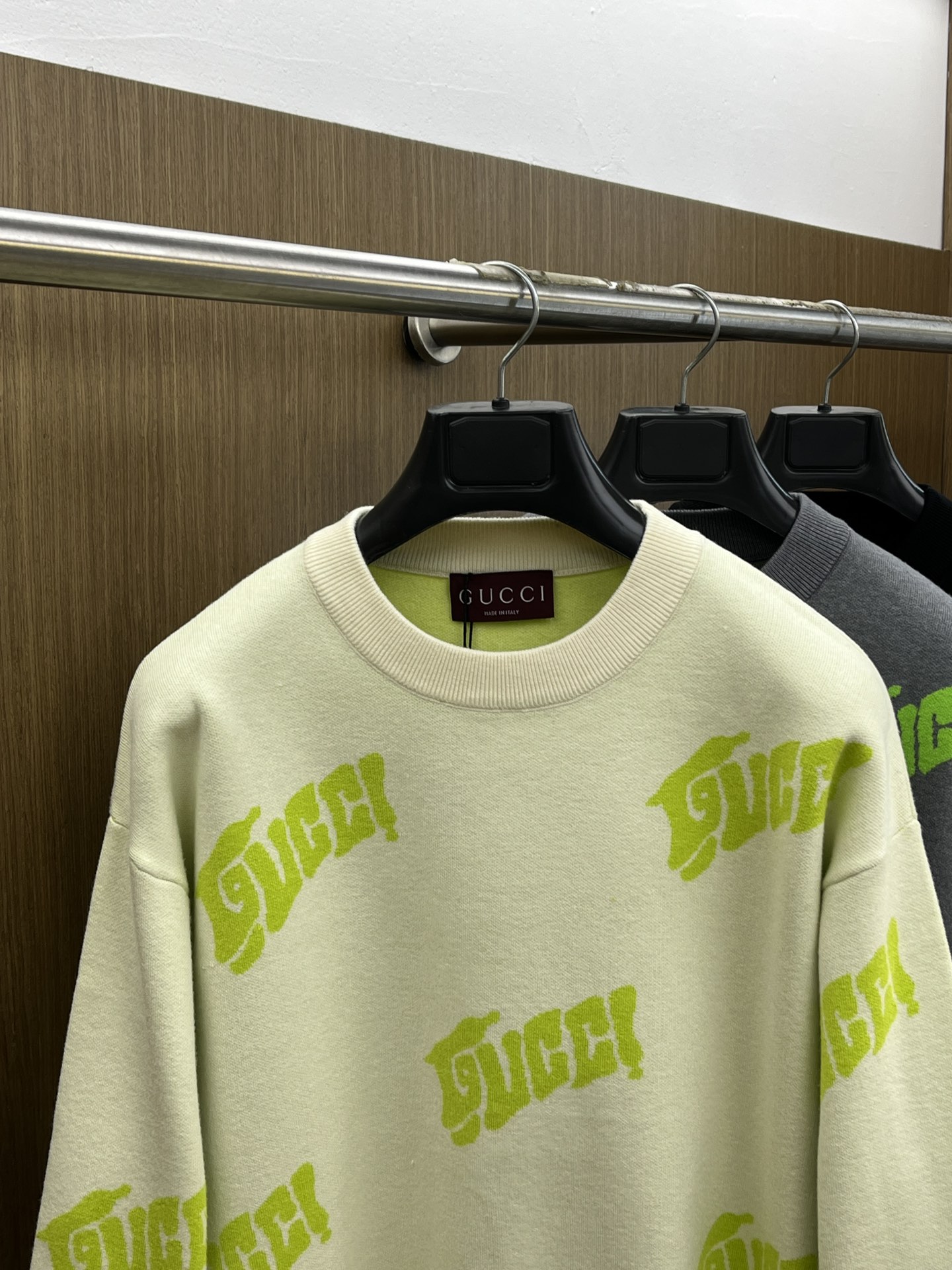 秋冬 Guc 🔥🔥毛衣 2025秋冬最新系列，专柜1:1顶级复刻，全品相！加厚款，时下最流行的老钱风，老