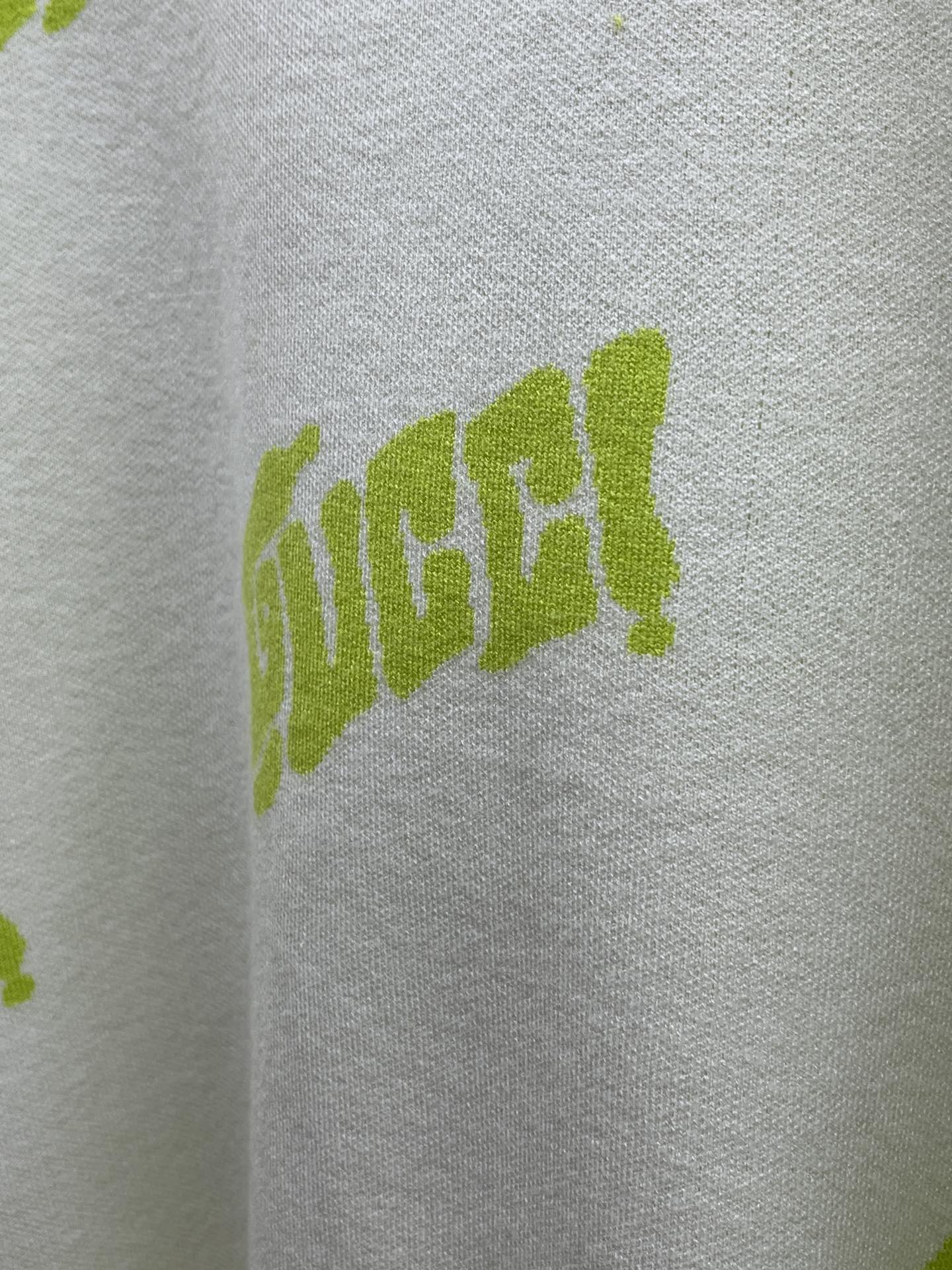 秋冬 Guc 🔥🔥毛衣 2025秋冬最新系列，专柜1:1顶级复刻，全品相！加厚款，时下最流行的老钱风，老