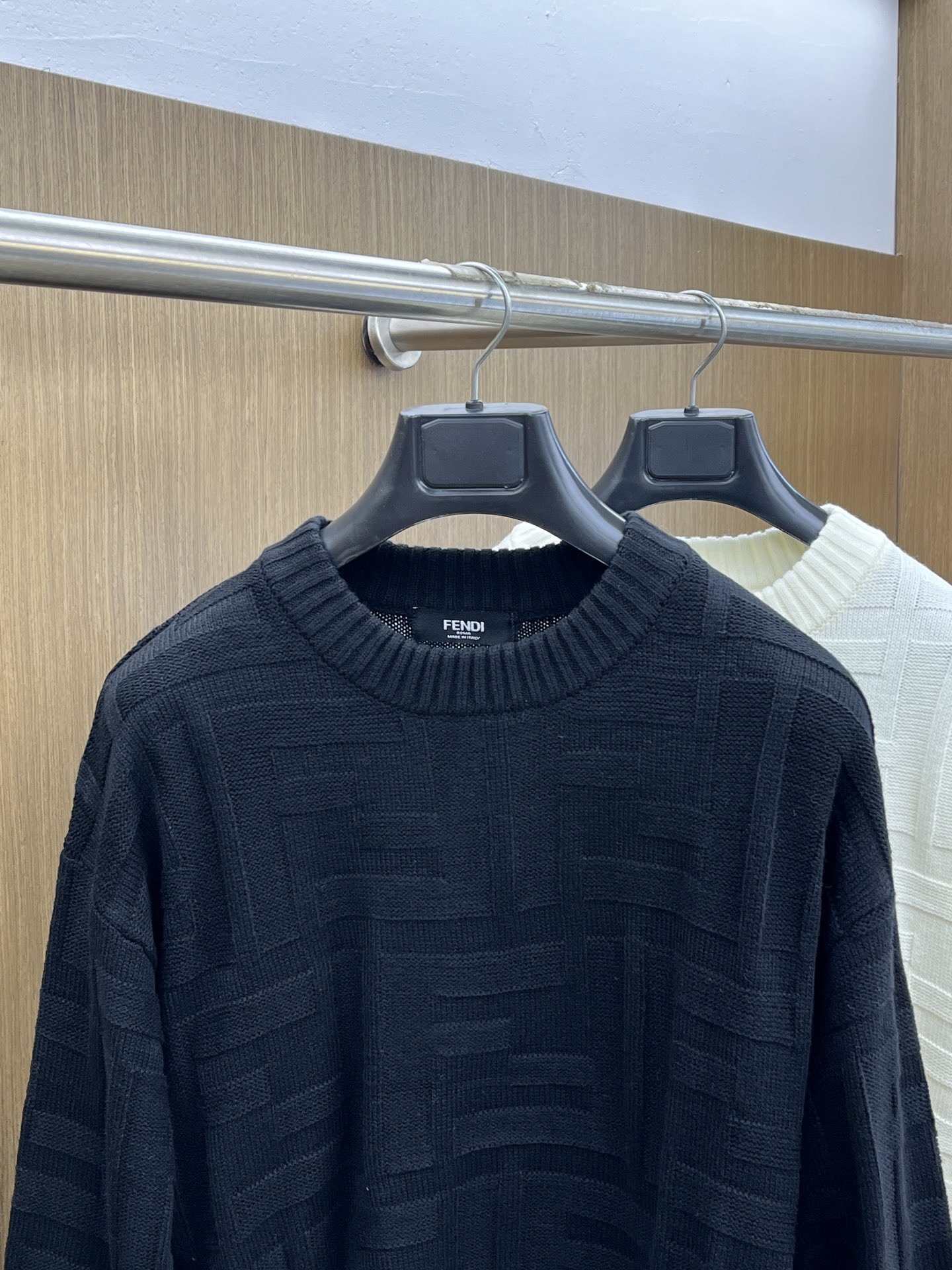 秋冬 FD 🔥🔥毛衣 2025秋冬最新系列，专柜1:1顶级复刻，全品相！加厚款，时下最流行的老钱风，老板