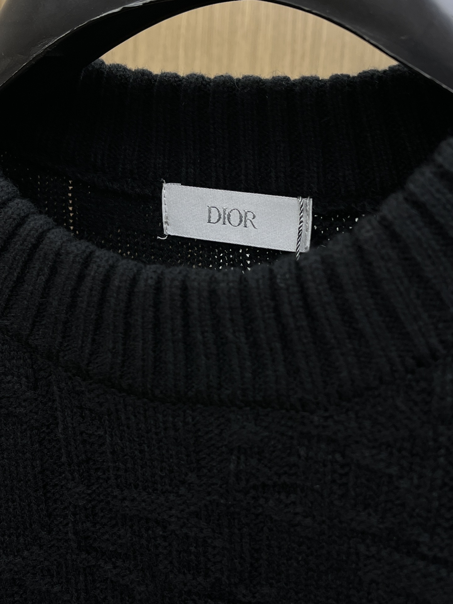 秋冬 CD 🔥🔥毛衣 2025秋冬最新系列，专柜1:1顶级复刻，全品相！加厚款，时下最流行的老钱风，老板