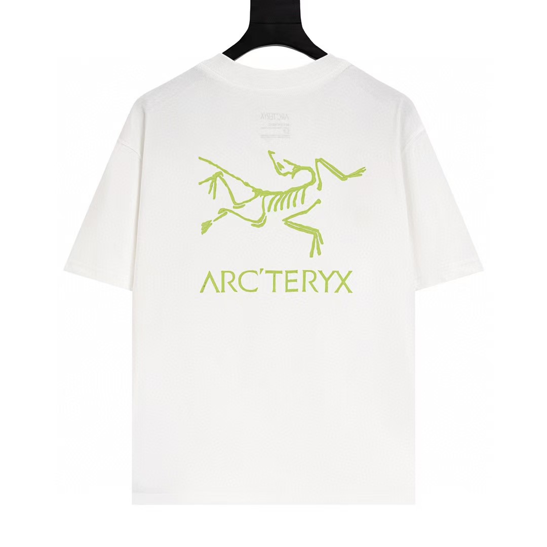 P69💰 613款Arcteryx始祖鸟数码直喷印花纯棉短袖T恤，男女同款，宽松大版型，码数MLXLXXL，颜色：黑色，白色