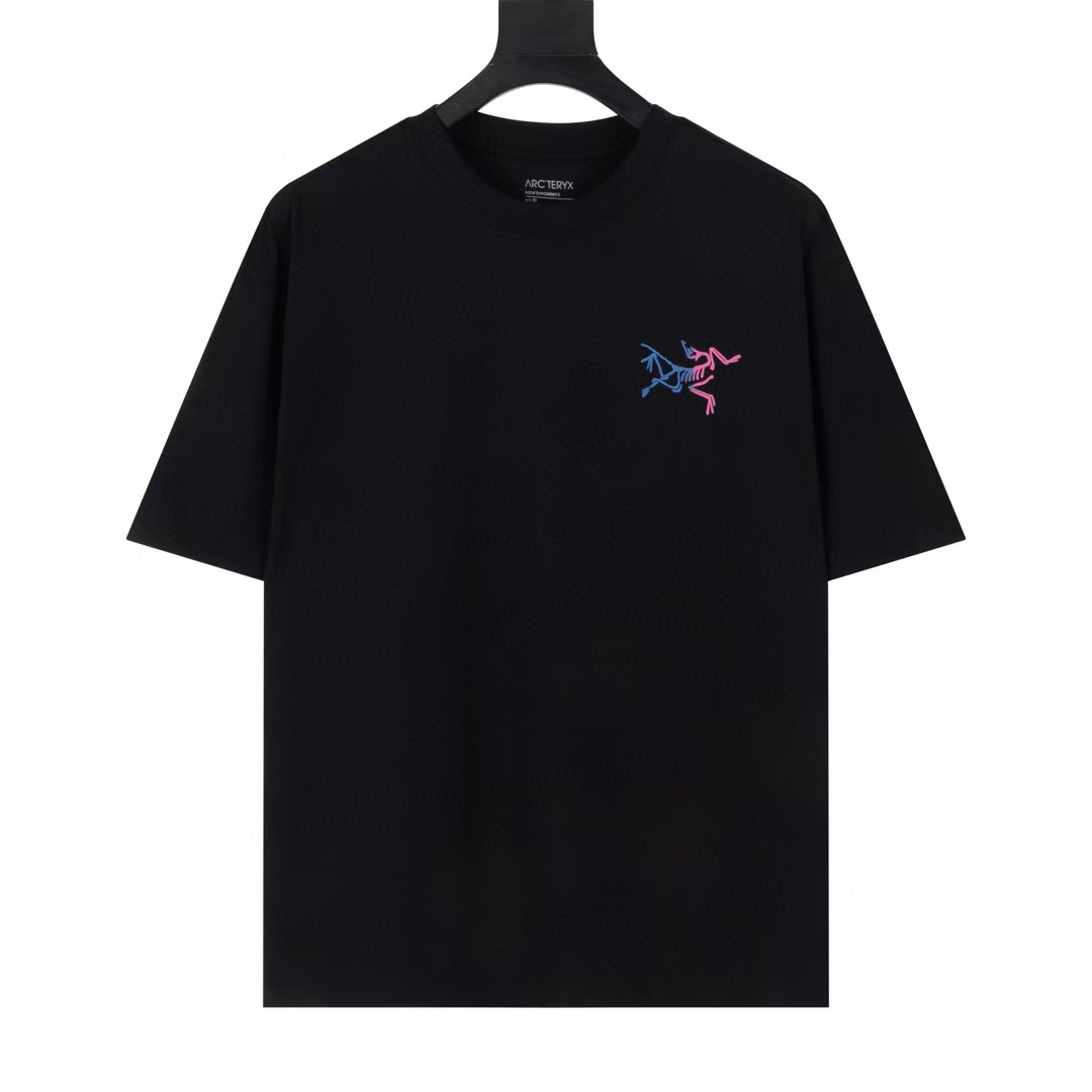 P69💰 634款Arcteryx始祖鸟数码直喷印花纯棉短袖T恤，男女同款，宽松大版型，码数MLXLXXL，颜色：黑色，白色