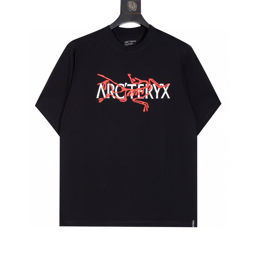 P69💰 636款Arcteryx始祖鸟数码直喷印花纯棉短袖T恤，男女同款，宽松大版型，码数MLXLXXL，颜色：黑色，白色