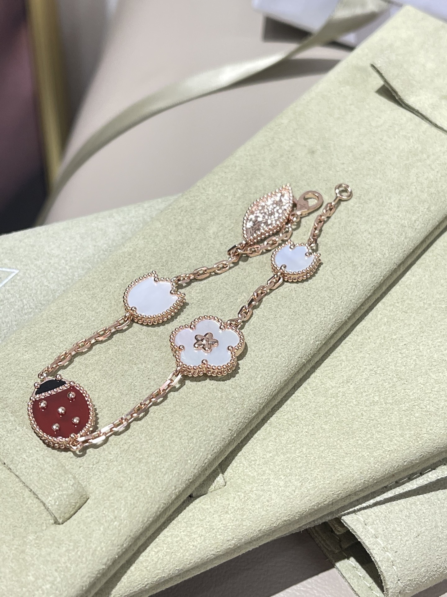 梵克雅宝 Van Cleef & Arpels 高定典藏经典高奢皮具手袋托特包斜挎包女包 #438C58EF 2