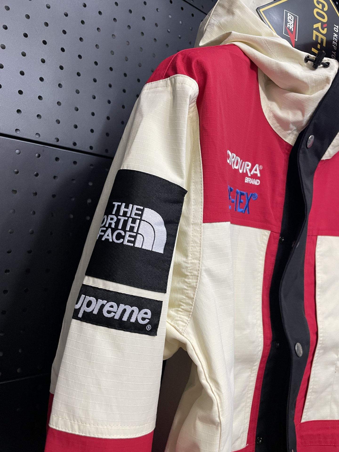 THE NORTH FACE × SUP コラボ バイカーズ パッチワーク フード付き シェルジャケット 耐水 撥水 ポリエステル 男女兼用