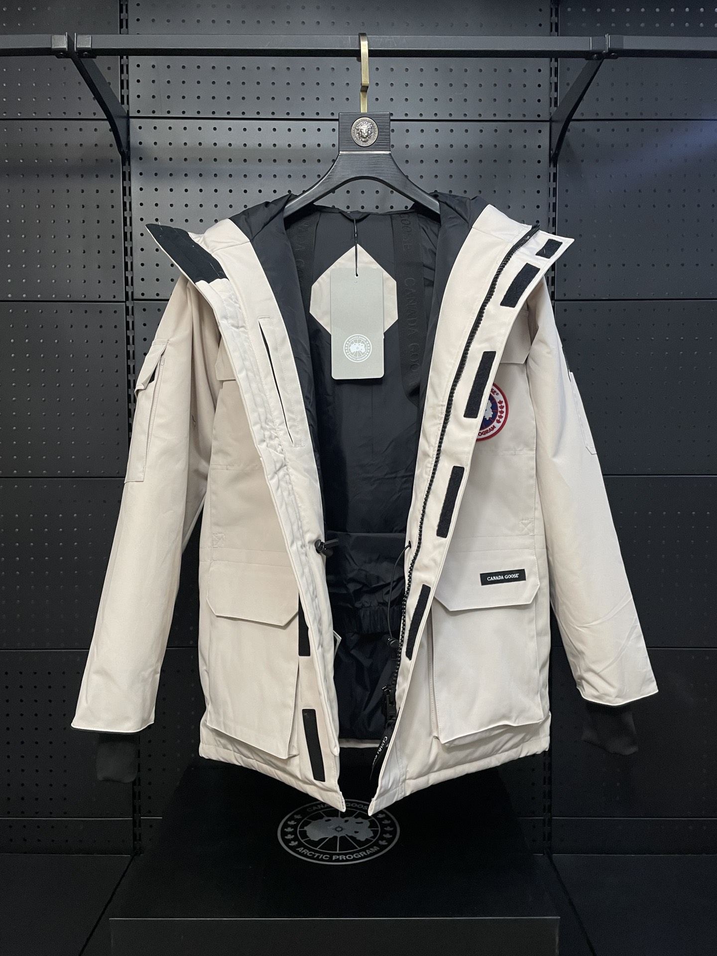 Canada Goose 08 Expedition: Top-of-the-Line High Version with Premium Features - 图片 3
