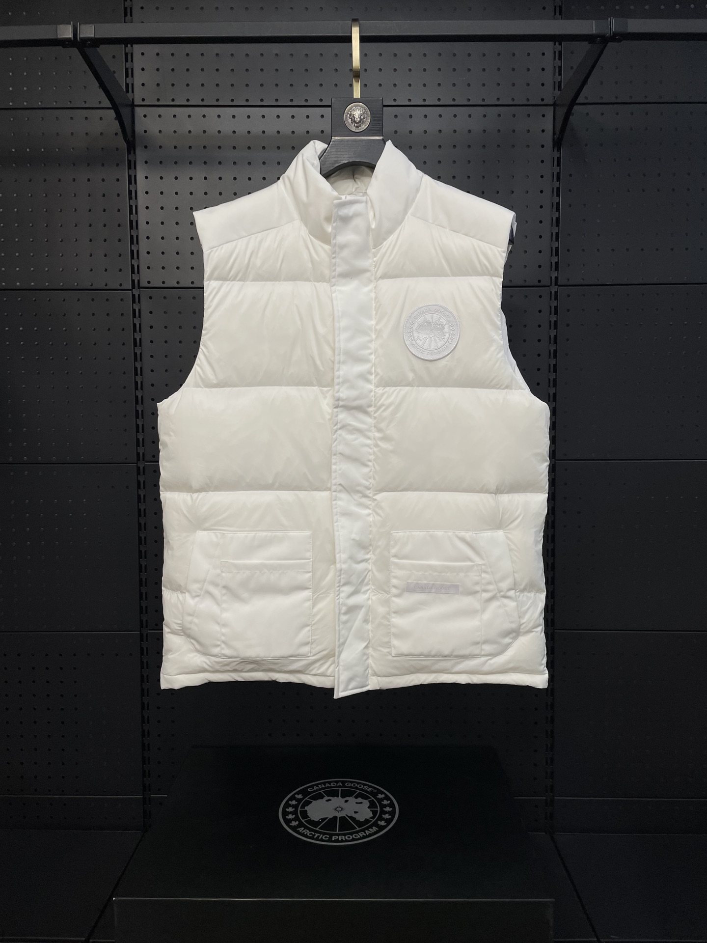 【Versión correcta réplica de primera】 2057MW Paradigm Freestyle Vest-WD para hombre. Colores: blanco, negro. Tallas: XS…