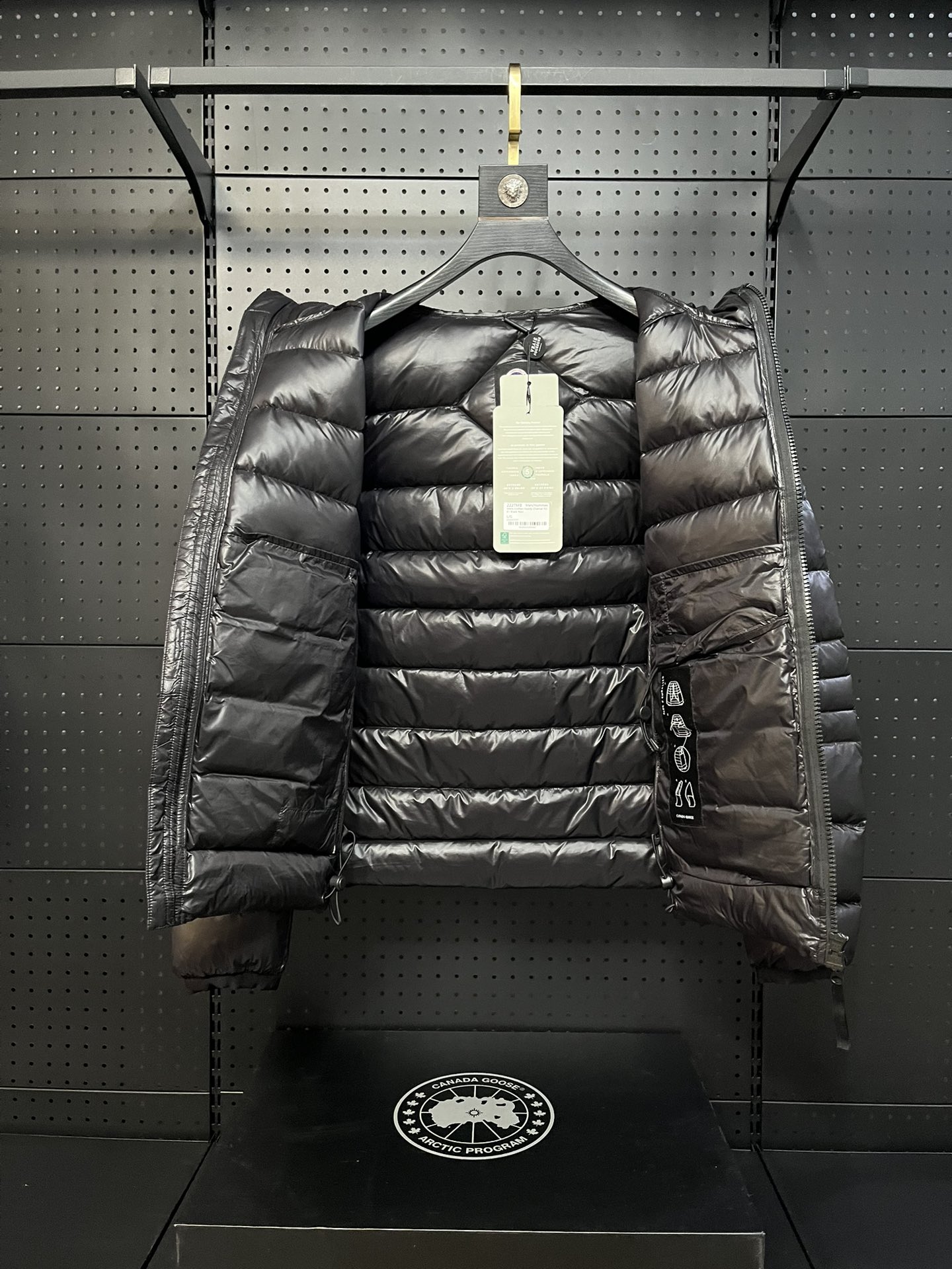 Canada Goose 2227 Light: Top-Level Vending Version for Warmth and Style - 图片 3