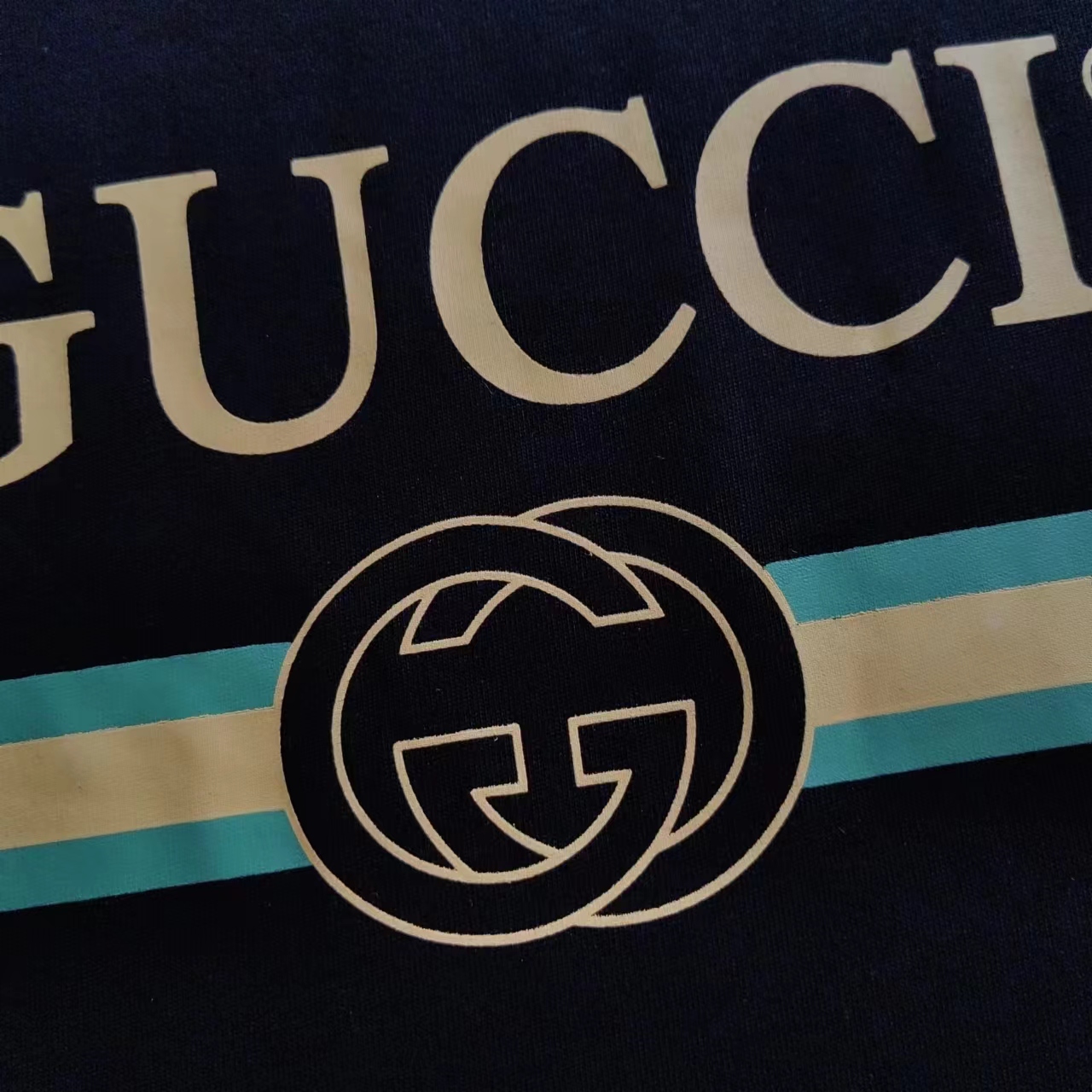 GUCCI 古驰 经典logo烫金印花圆领T恤