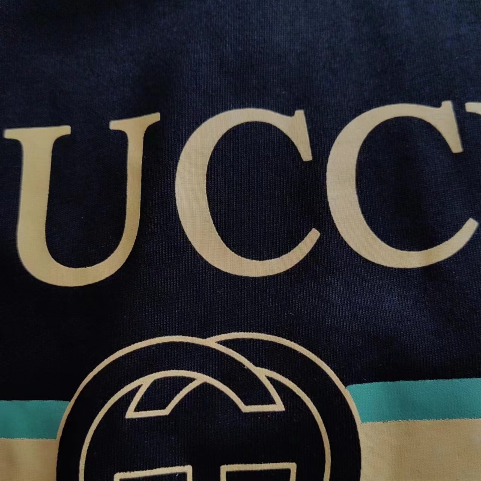 GUCCI 古驰 经典logo烫金印花圆领T恤