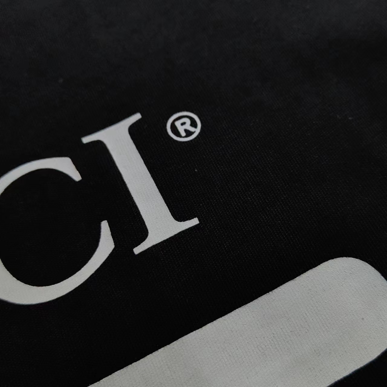 Gucci/古驰 24SS春夏新款 经典横杆腰带logo印花短袖T恤