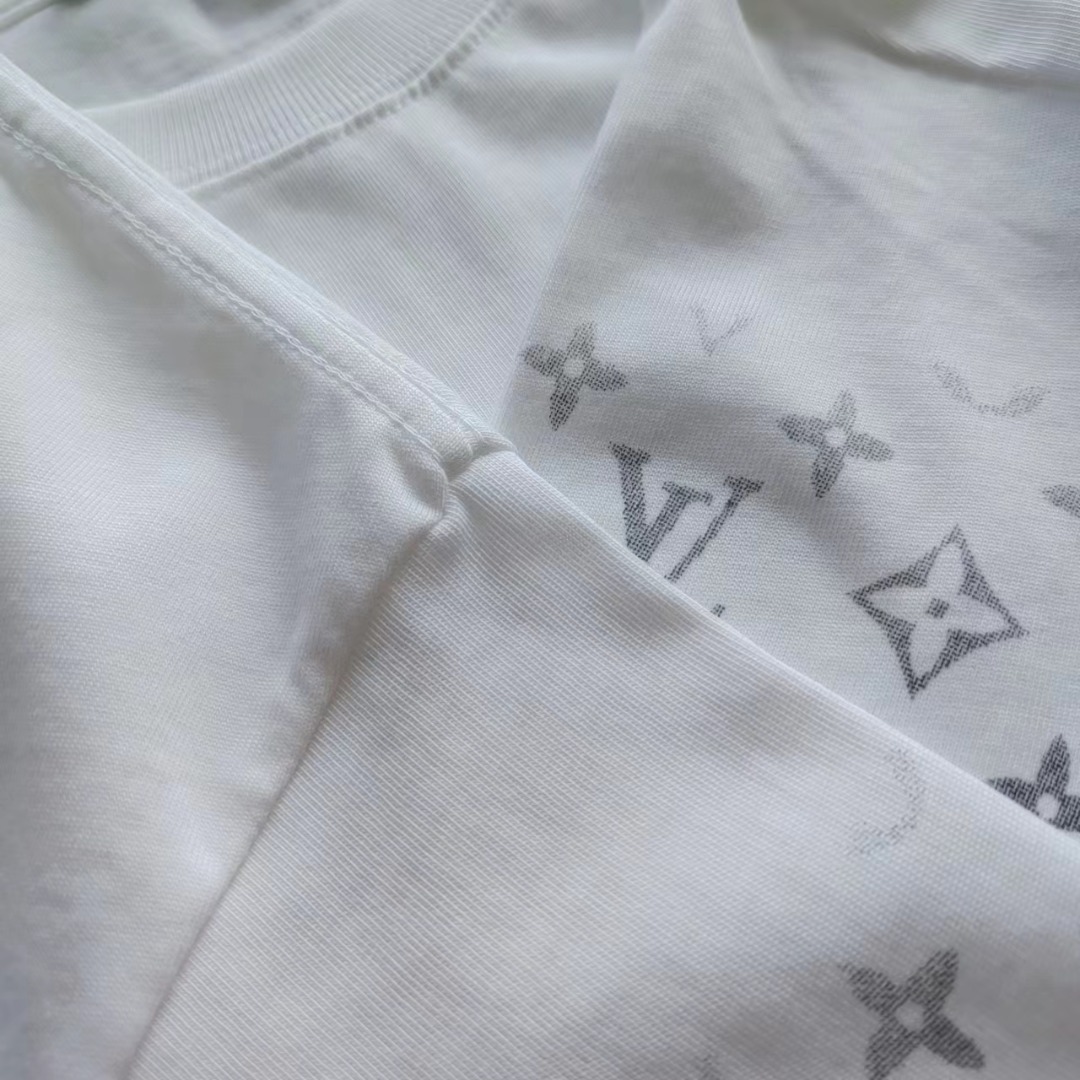 路易威登/Louis Vuitton 老花渐变满印logo圆领短袖T恤