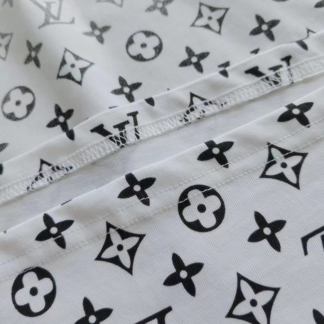路易威登/Louis Vuitton 老花渐变满印logo圆领短袖T恤