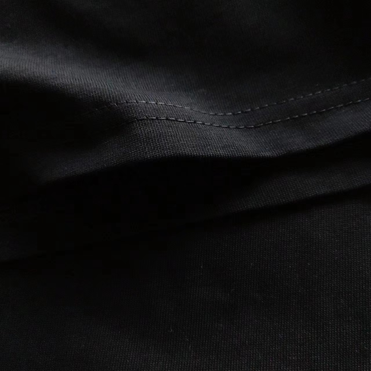 Gucci/古驰 24ss铆钉字母logo短袖T桖