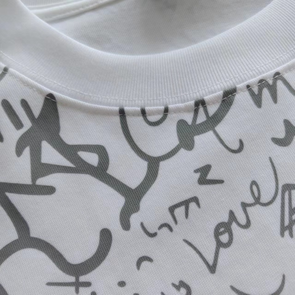 BALENCIAGA 巴黎世家 双B满印涂鸦字母印花 Logo标识印花