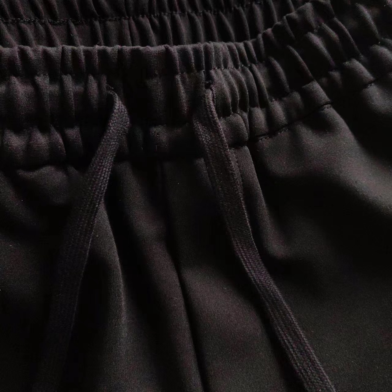 细节图 BURBERRY/巴宝莉 经典织带拼接LoGO标识短裤 侧边织带 五分裤 白色 黑色
