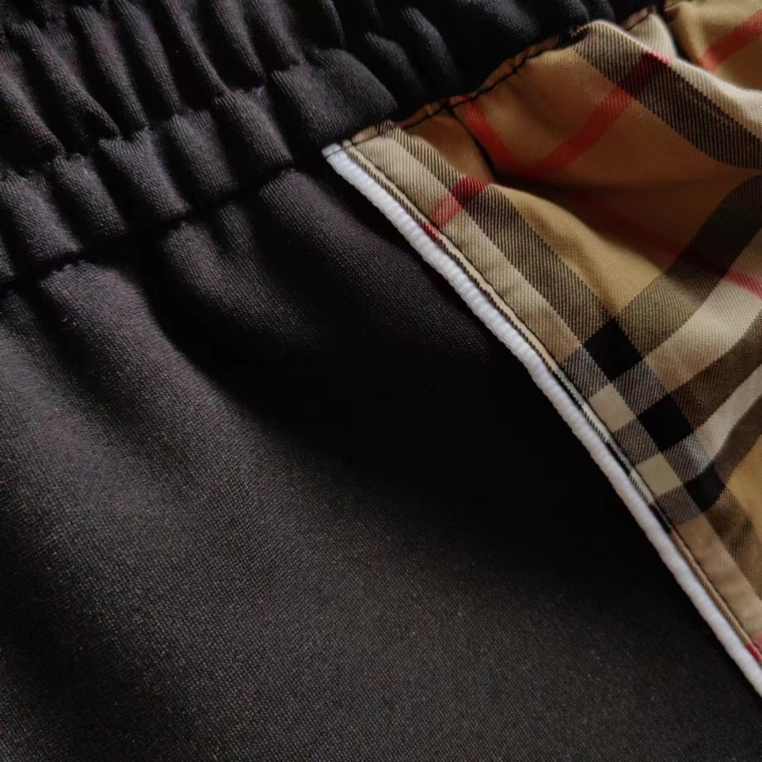 细节图 BURBERRY/巴宝莉 经典织带拼接LoGO标识短裤 侧边织带 五分裤 白色 黑色