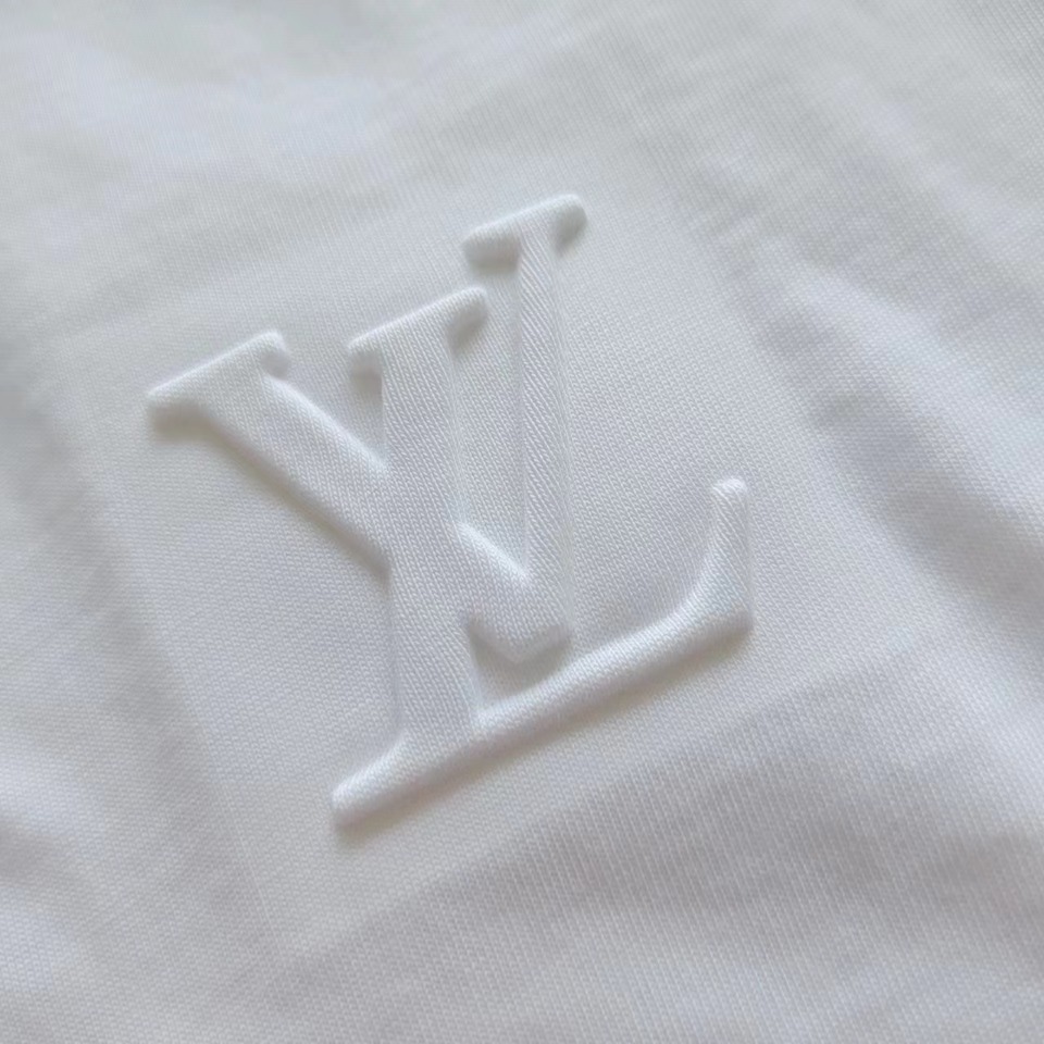 Vuitton/路易威登 立体凹凸压印压花短袖