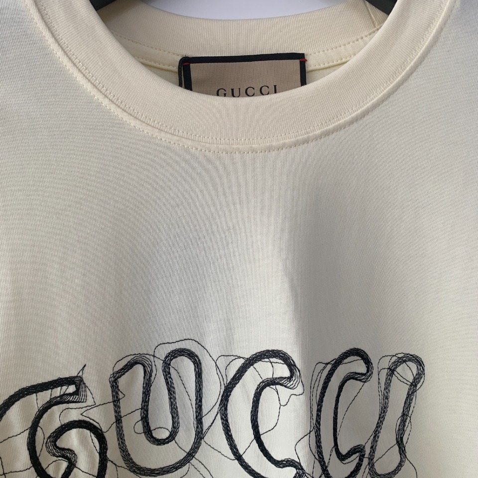 Gucci 手绘定制刺绣LOGO圆领短袖