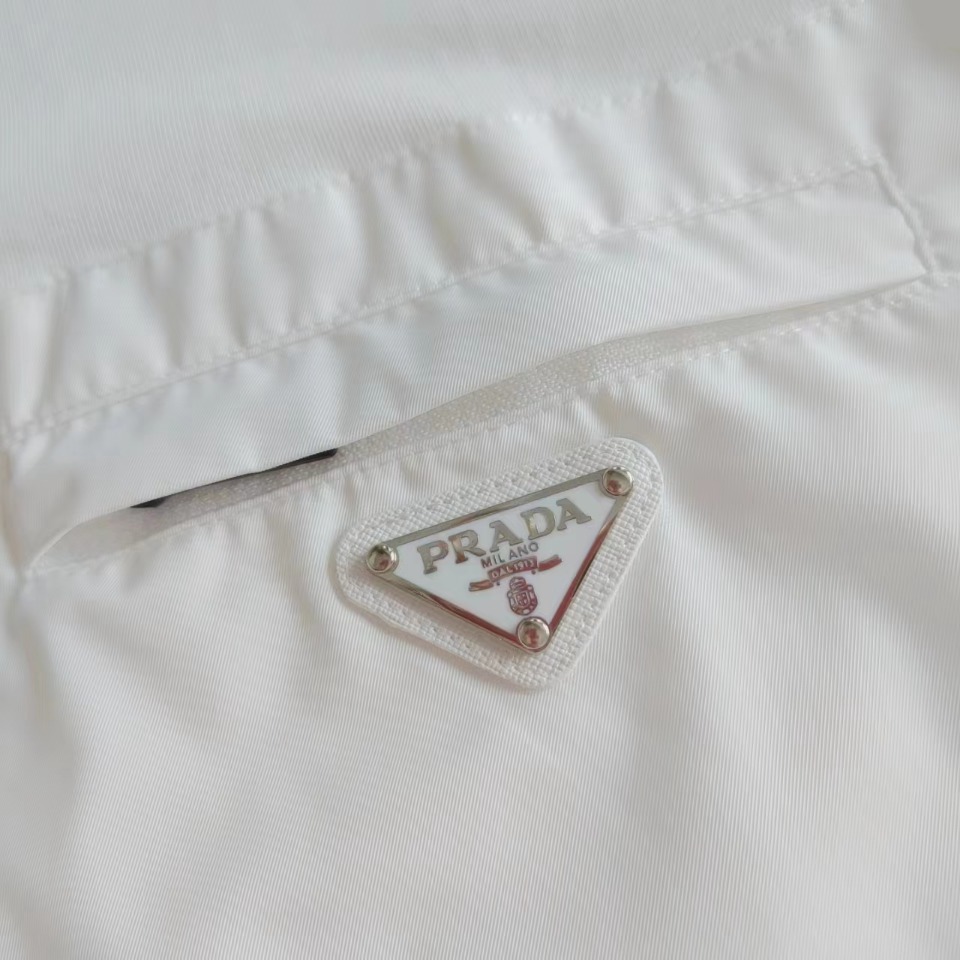 PRADA 普拉达 拉链口袋三角标Logo短袖T桖