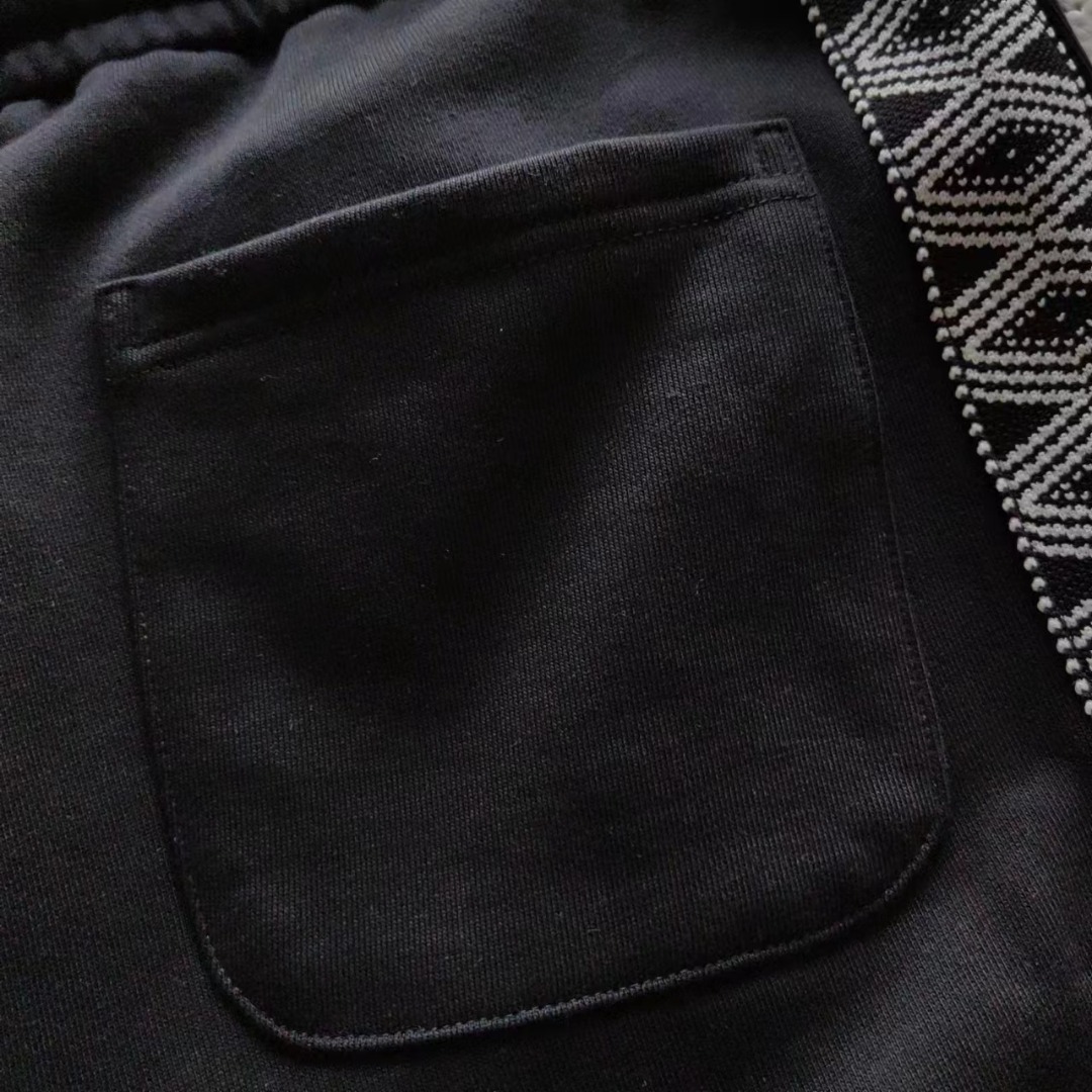 LOEWE/罗意威 24ss织带拼接字母LoGO标识刺绣五分裤 高品质纯棉 白色 黑色