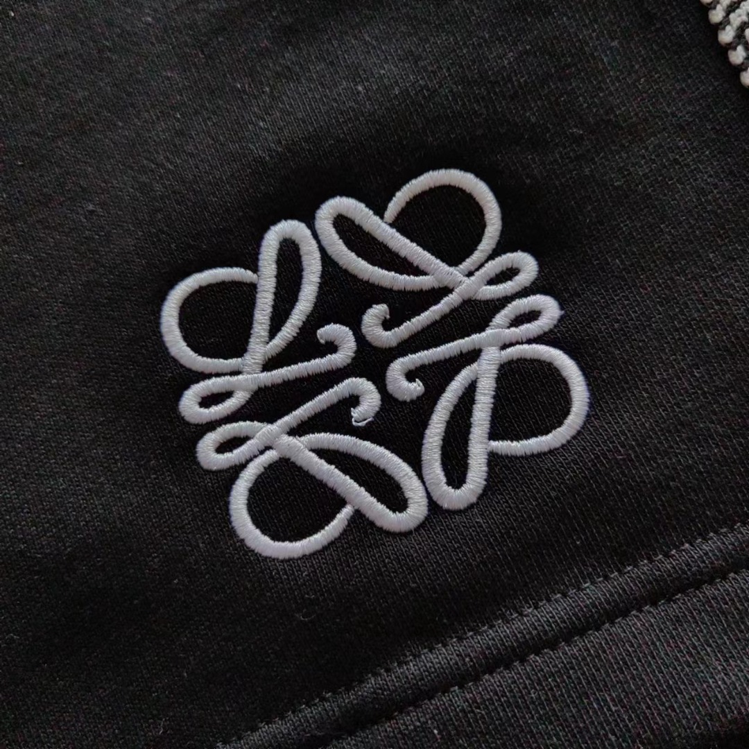 LOEWE/罗意威 24ss织带拼接字母LoGO标识刺绣五分裤 高品质纯棉 白色 黑色