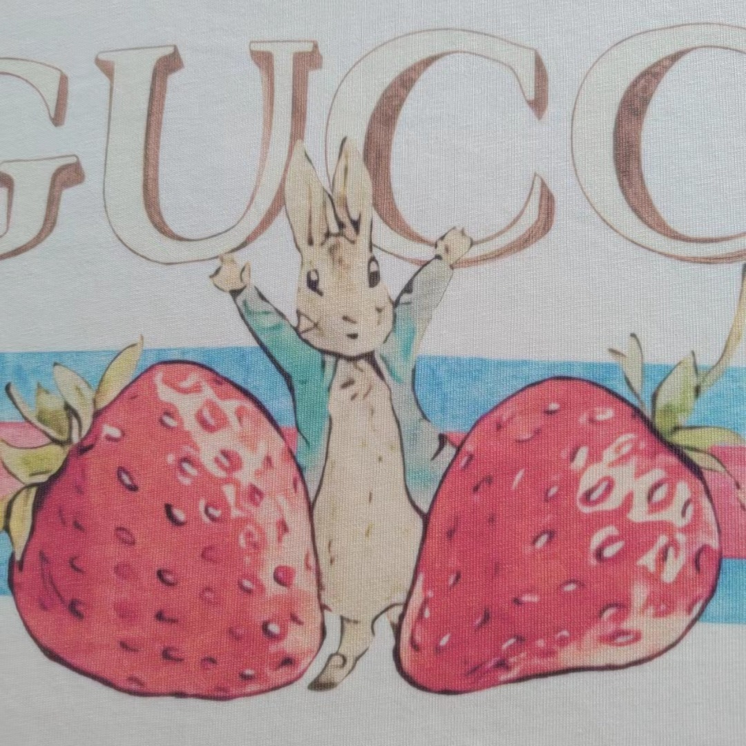 Gucci/古驰 24SS收获草莓的兔子短袖T桖