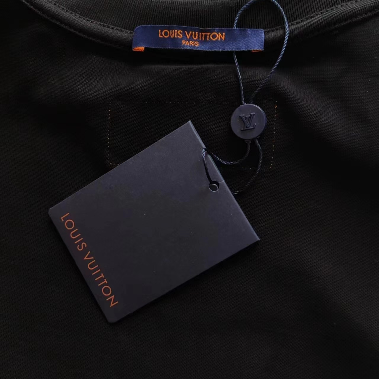 LOUIS VUITTON 路易 登威 24SS南瓜拖鞋logo印花短袖T恤 黑色 白色
