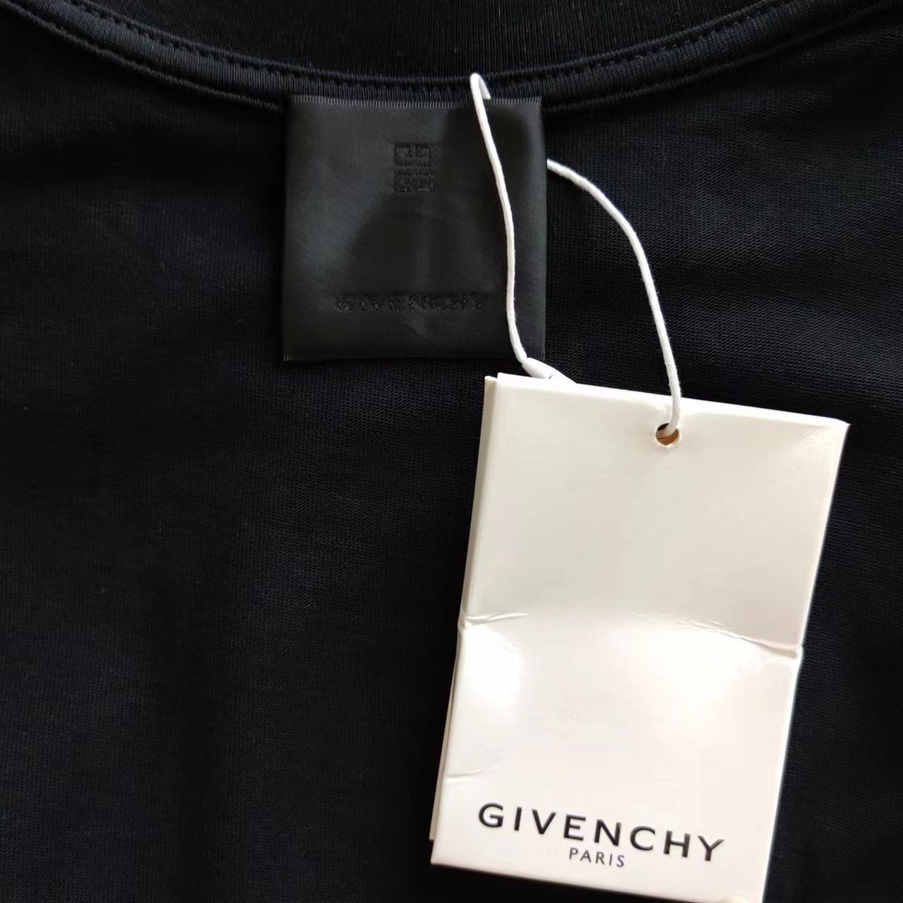 GIVENCHY 纪梵希 鲨鱼喷墨印花短袖