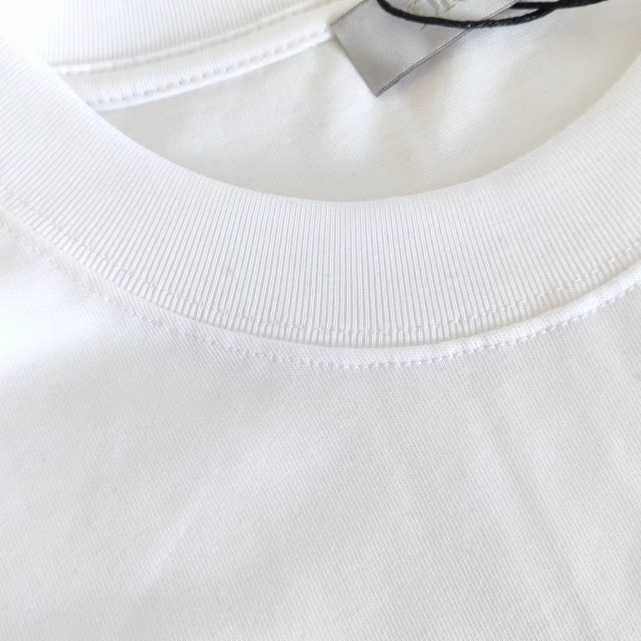 DIOR迪奥 CD 字母贴布刺绣 Logo标识精工刺绣短袖