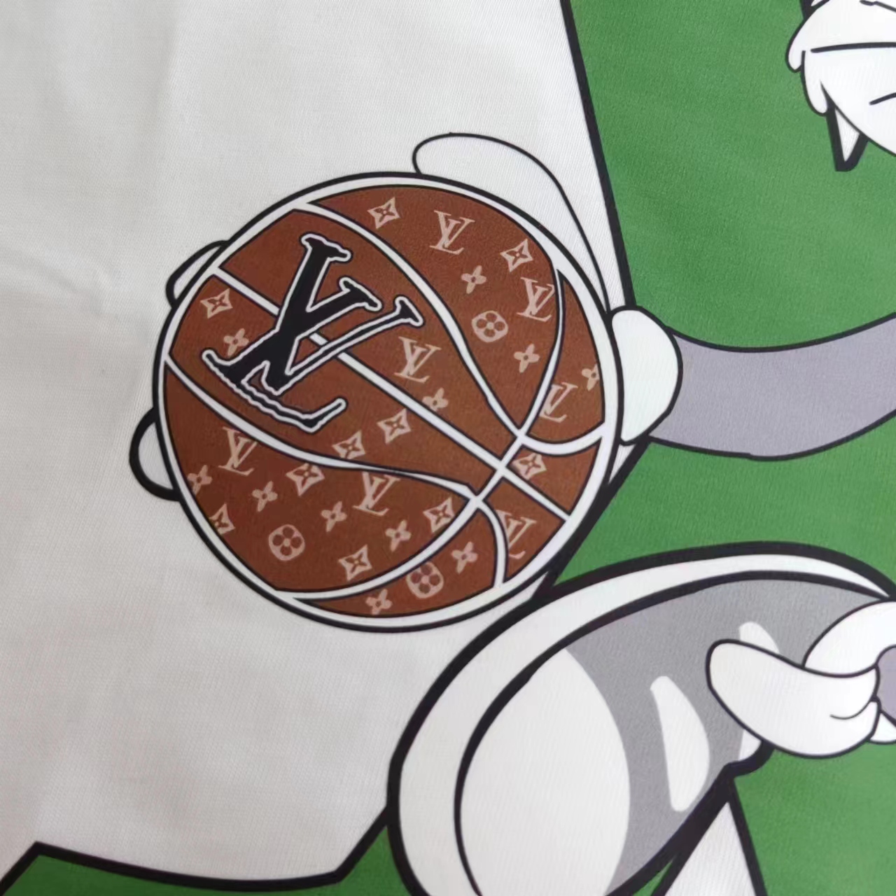 LouisVuitto LV 路易威登数码喷印篮球兔logo短袖