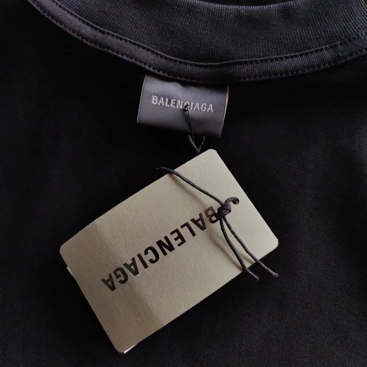 巴黎世家 Balenciaga基础背后烫钻短袖 经典背后烫钻字母 黑色