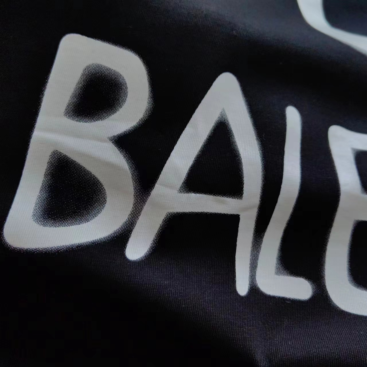 巴黎世家 Balenciaga双B后背印花反光短袖 黑色 白色