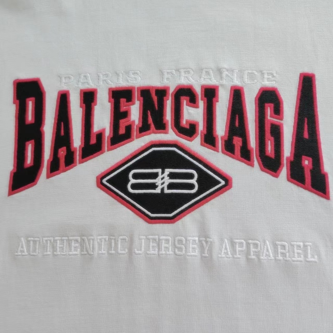 巴黎世家 Balenciaga红色标语刺绣短袖 银灰色