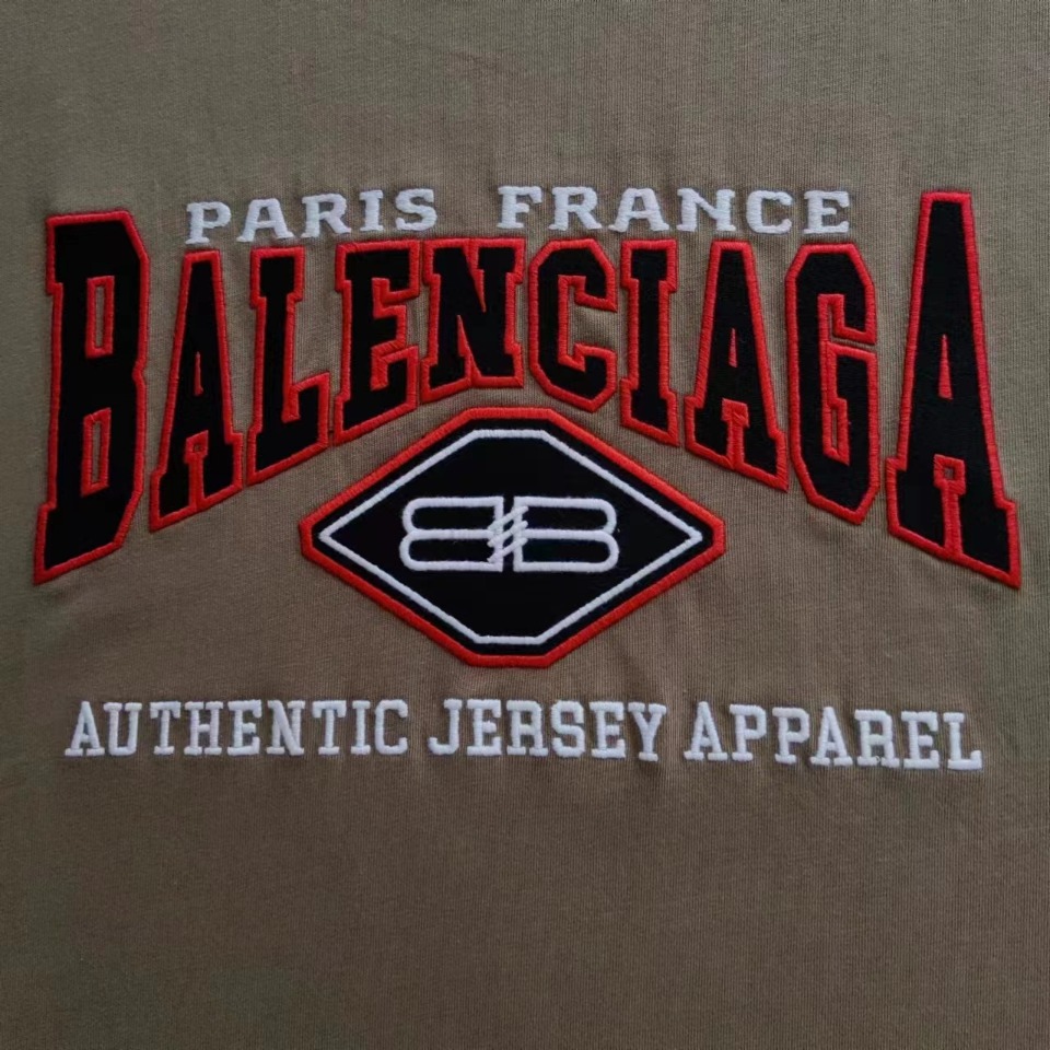 巴黎世家 Balenciaga红色标语刺绣短袖银灰色