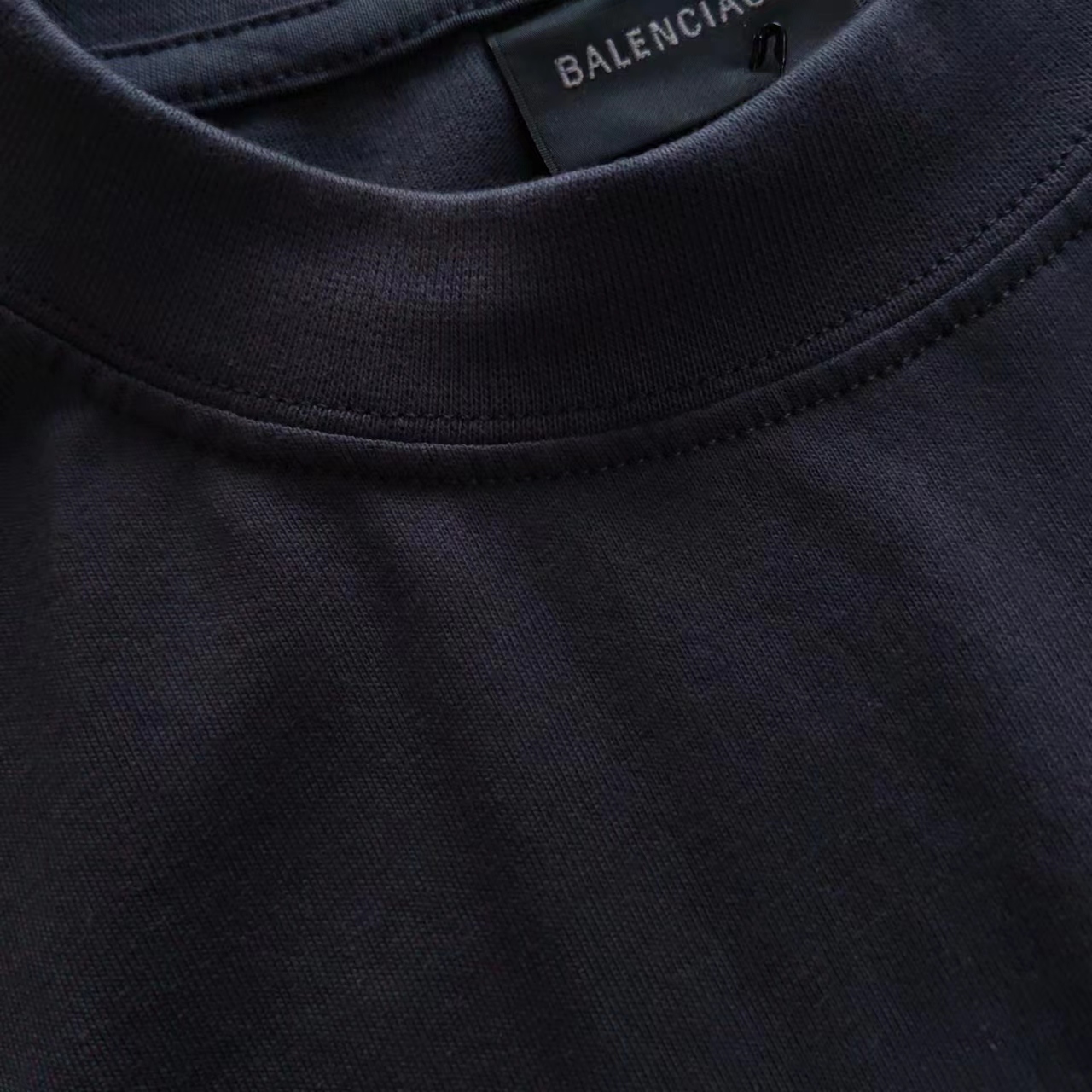 巴黎世家Balenciaga可乐刺绣短袖