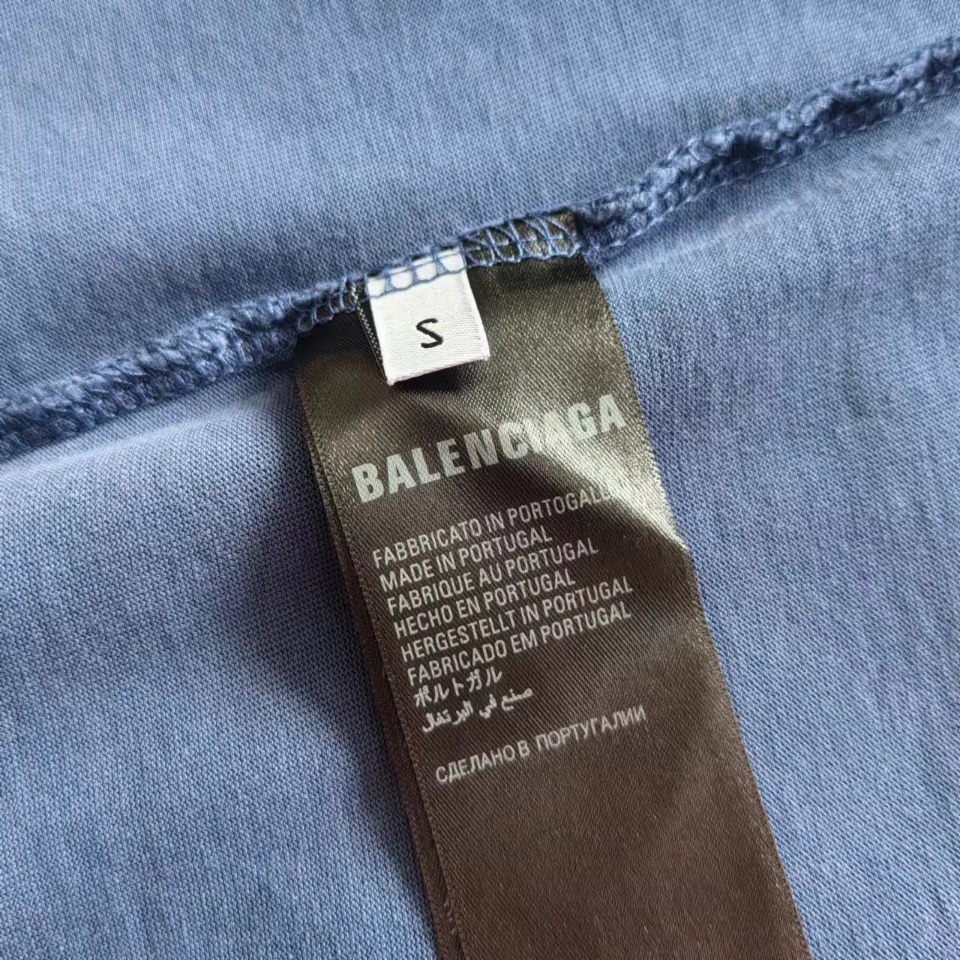 巴黎世家Balenciag Be kind 牙刷绣短袖 刺绣